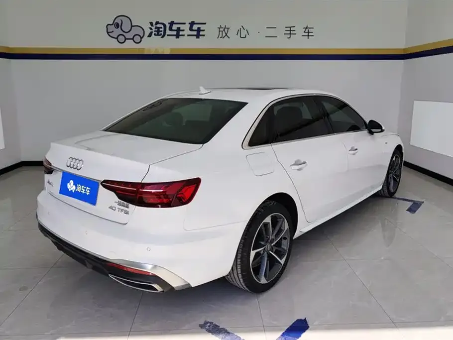 Audi A4L 2021 из CN, фото 5
