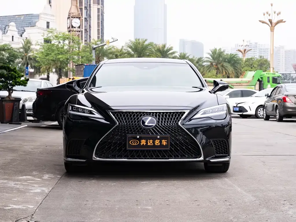 Lexus LS 2022 из CN, фото 8