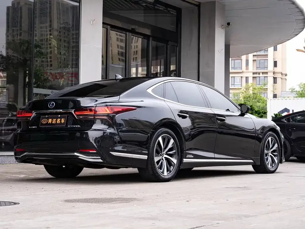 Lexus LS 2022 из CN, фото 7