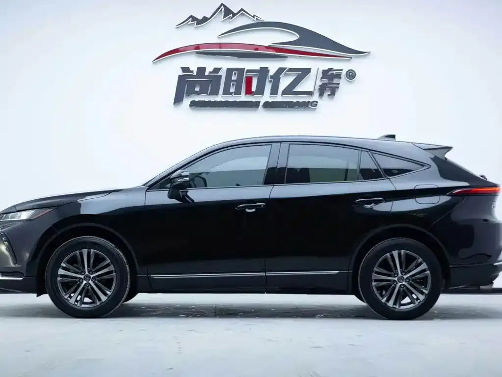Toyota Venza 2023 из CN, фото 9