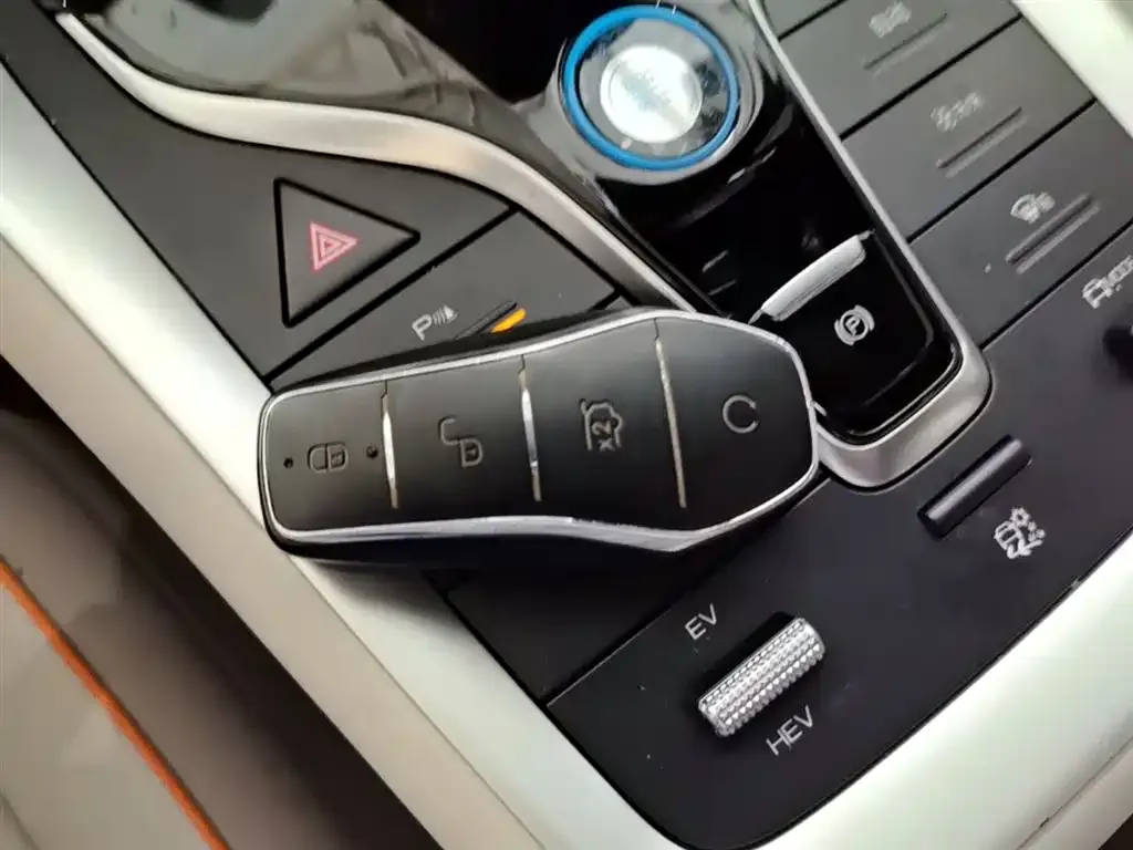 BYD Pro New Energy — фото 7