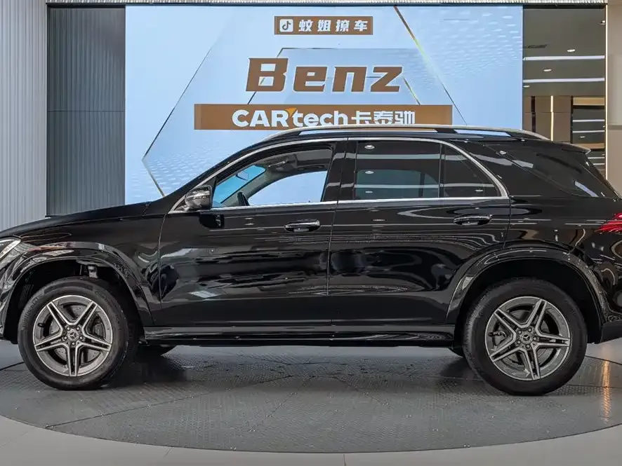 Mercedes-Benz GLE — фото 8