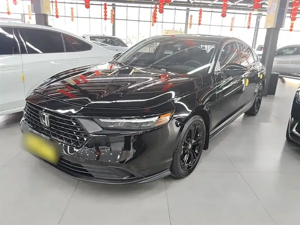 Honda Accord — фото 1