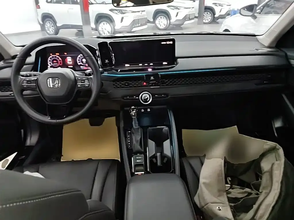 Honda Accord — фото 4