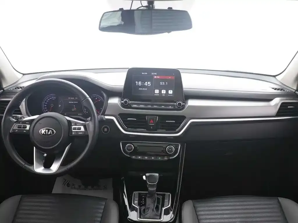 Kia Sportage 2021 из CN, фото 5