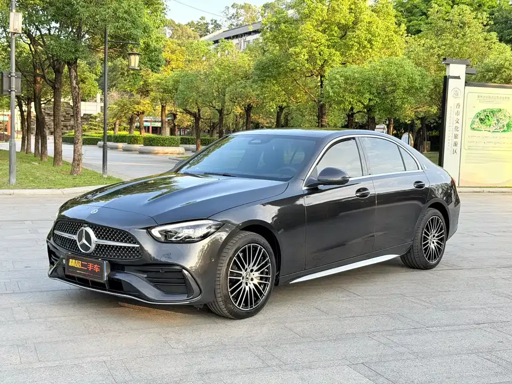 Mercedes-Benz C-Class — фото 1