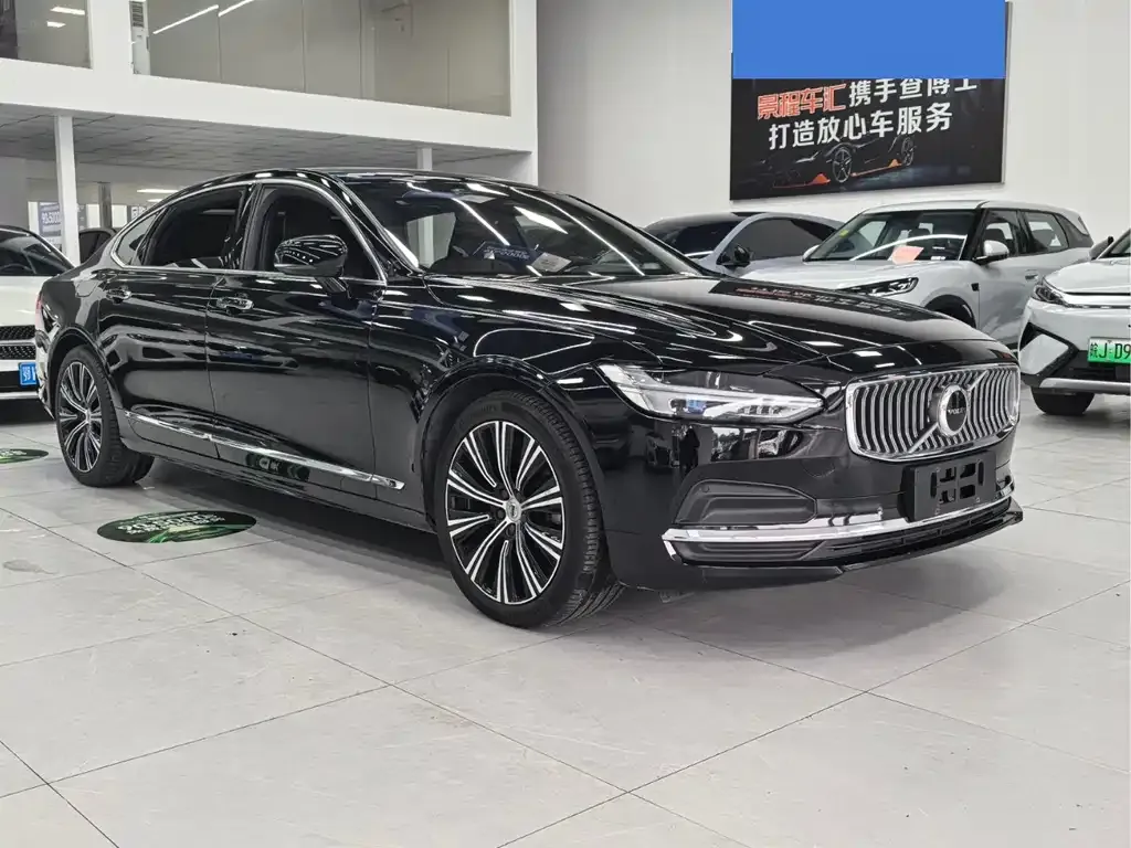 Volvo S90 — фото 10