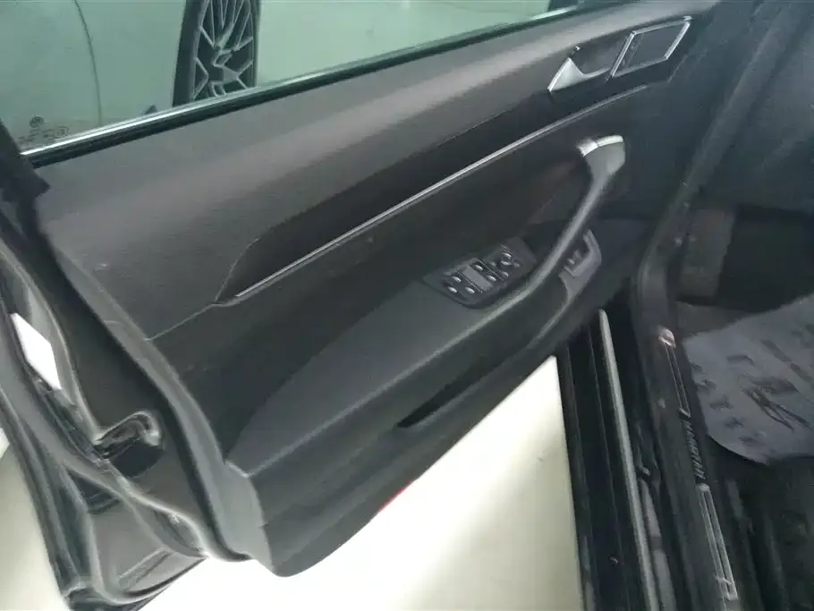 Volkswagen Passat — фото 2