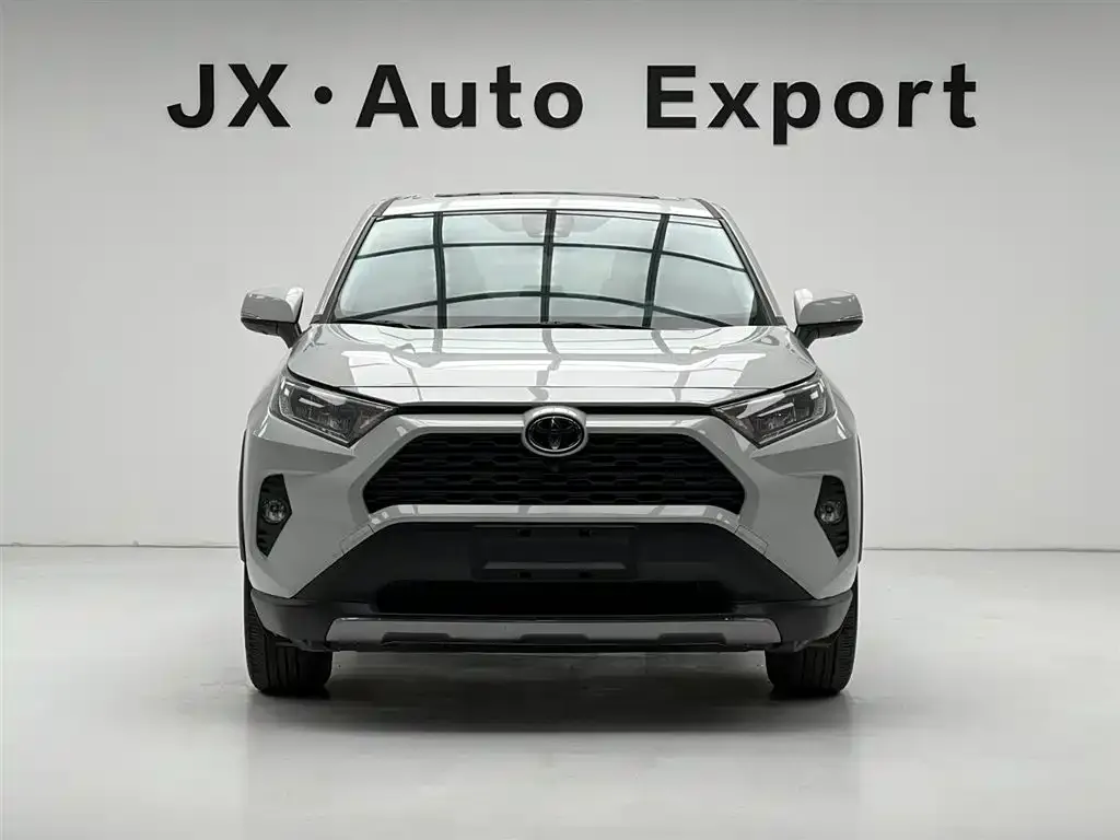 Toyota RAV4 — фото 7
