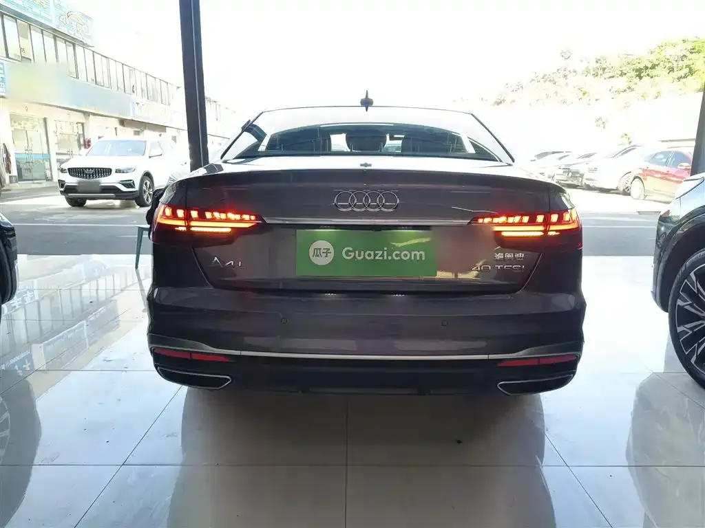 Audi A4L 2025 из CN, фото 3
