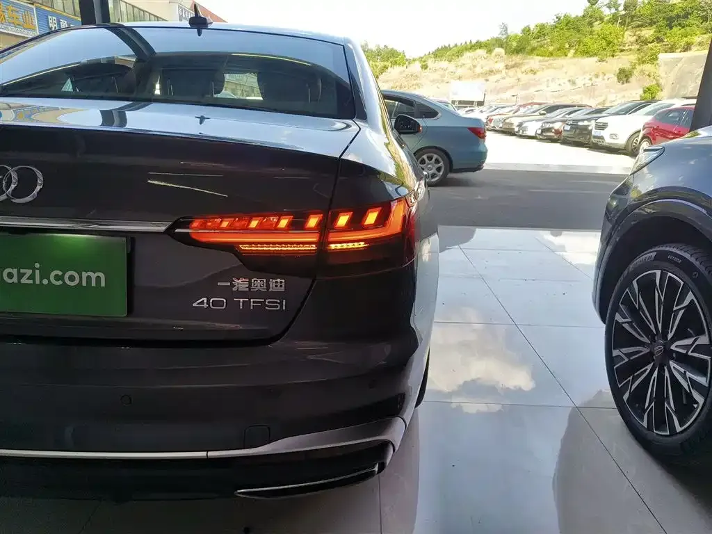 Audi A4L 2025 из CN, фото 4