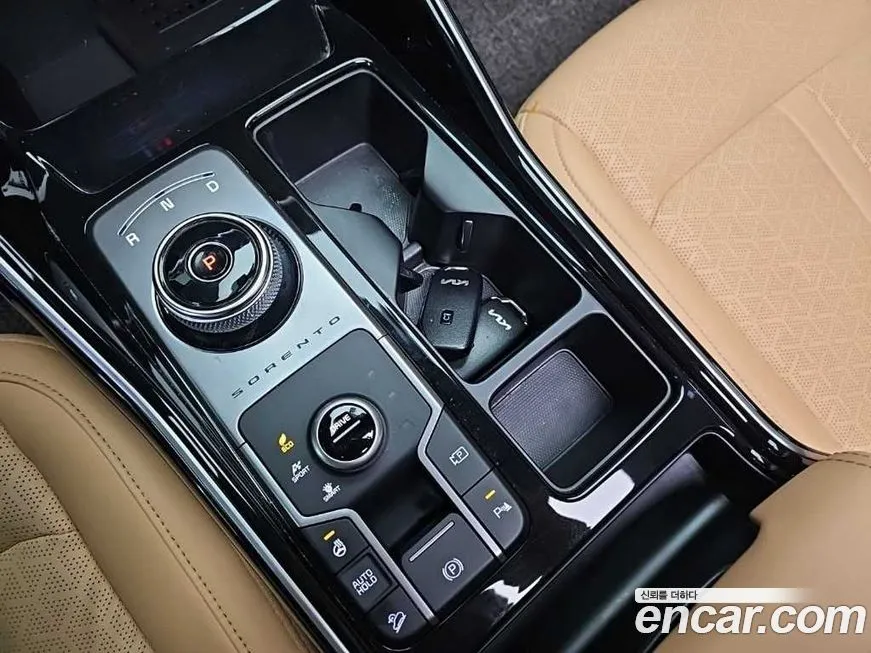 Kia Sorento — фото 10