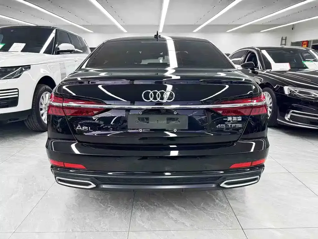 Audi A6L — фото 6