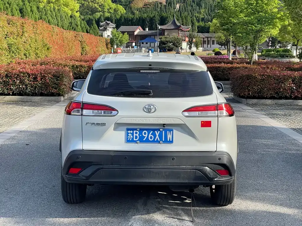 Toyota Frontlander 2024 из CN, фото 9
