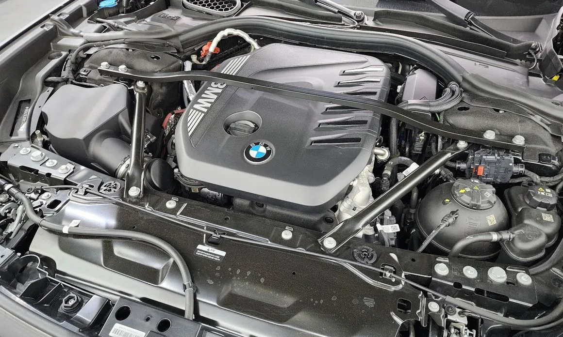 BMW 7-Series 2024 из KR, фото 10