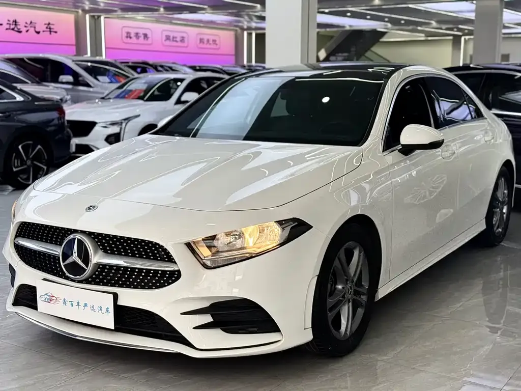 Mercedes-Benz A-Class — фото 1