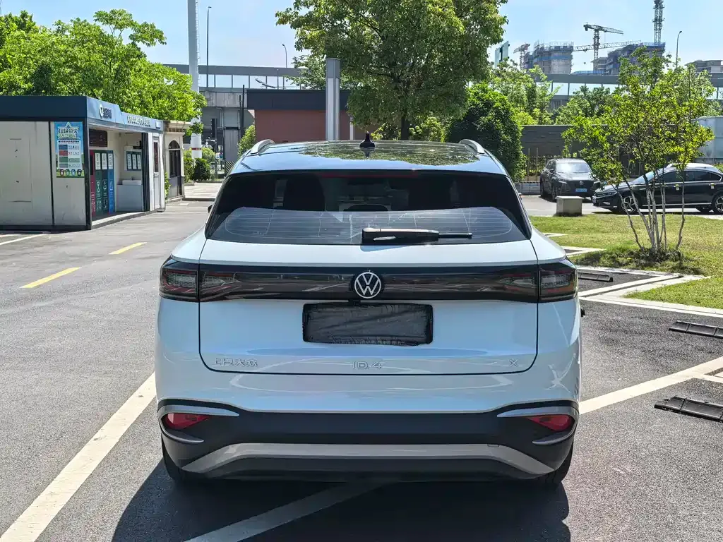 Volkswagen ID.4 X 2023 из CN, фото 2