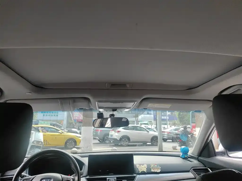 Honda Accord — фото 10