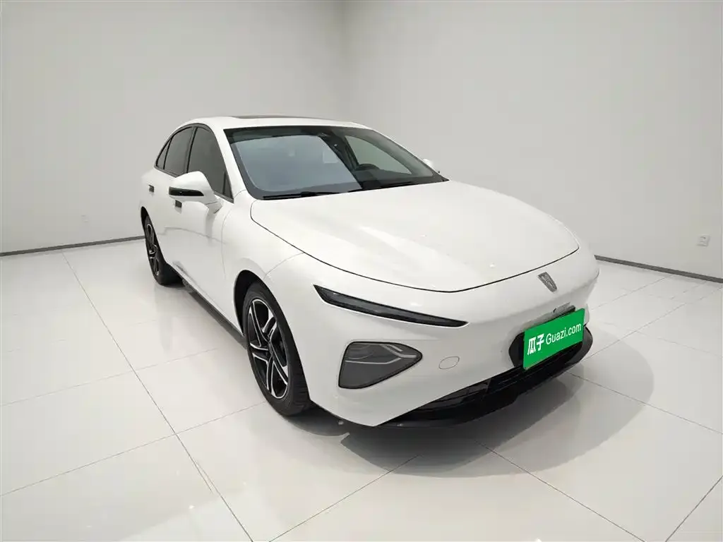 Roewe D7 — фото 3