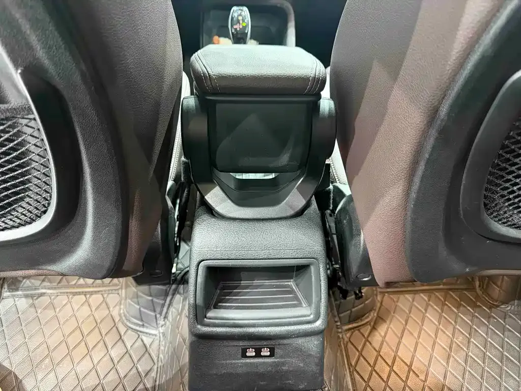 BMW X1 2021 из CN, фото 6