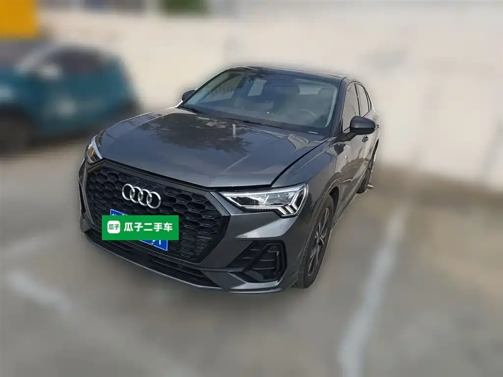 Audi Q3 Sportback — фото 1