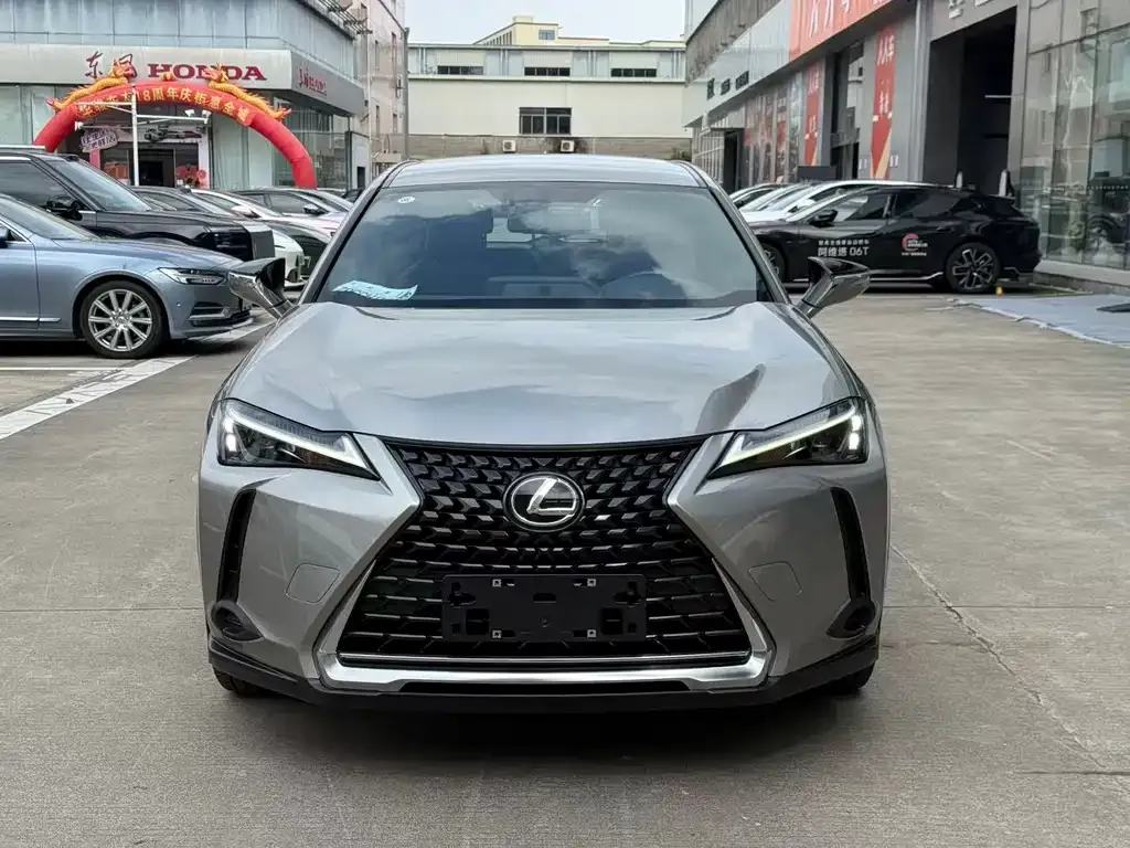 Lexus UX 2023 из CN, фото 8
