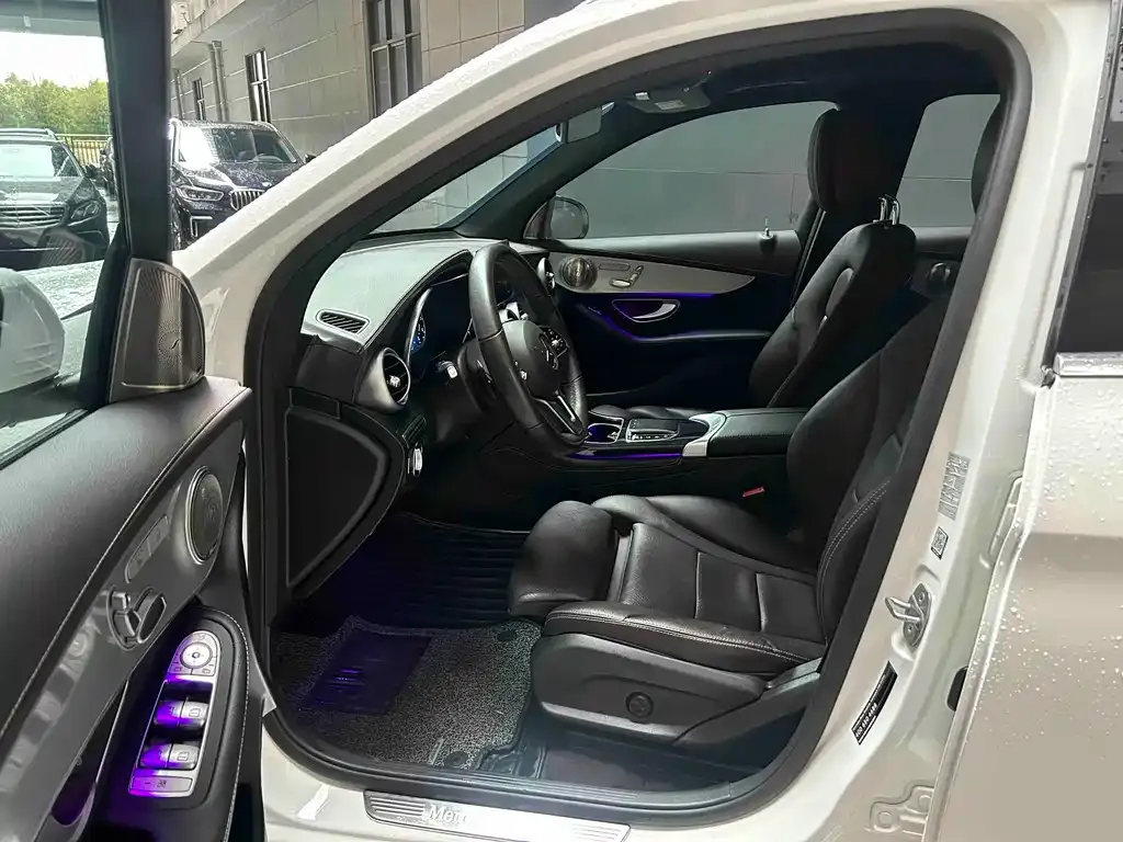 Mercedes-Benz GLC 2023 из CN, фото 4