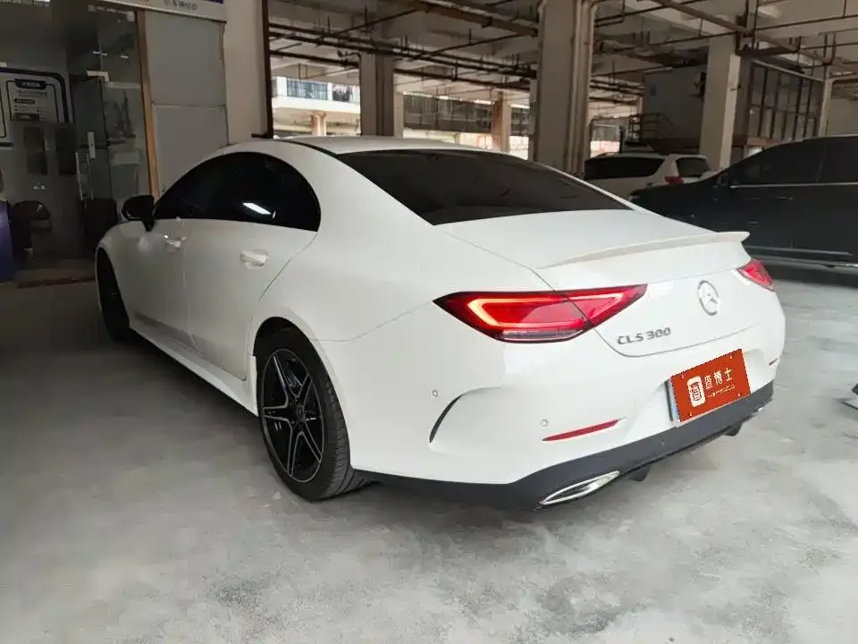 Mercedes-Benz CLS — фото 4