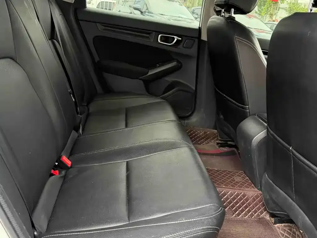 Honda Civic 2022 из CN, фото 2