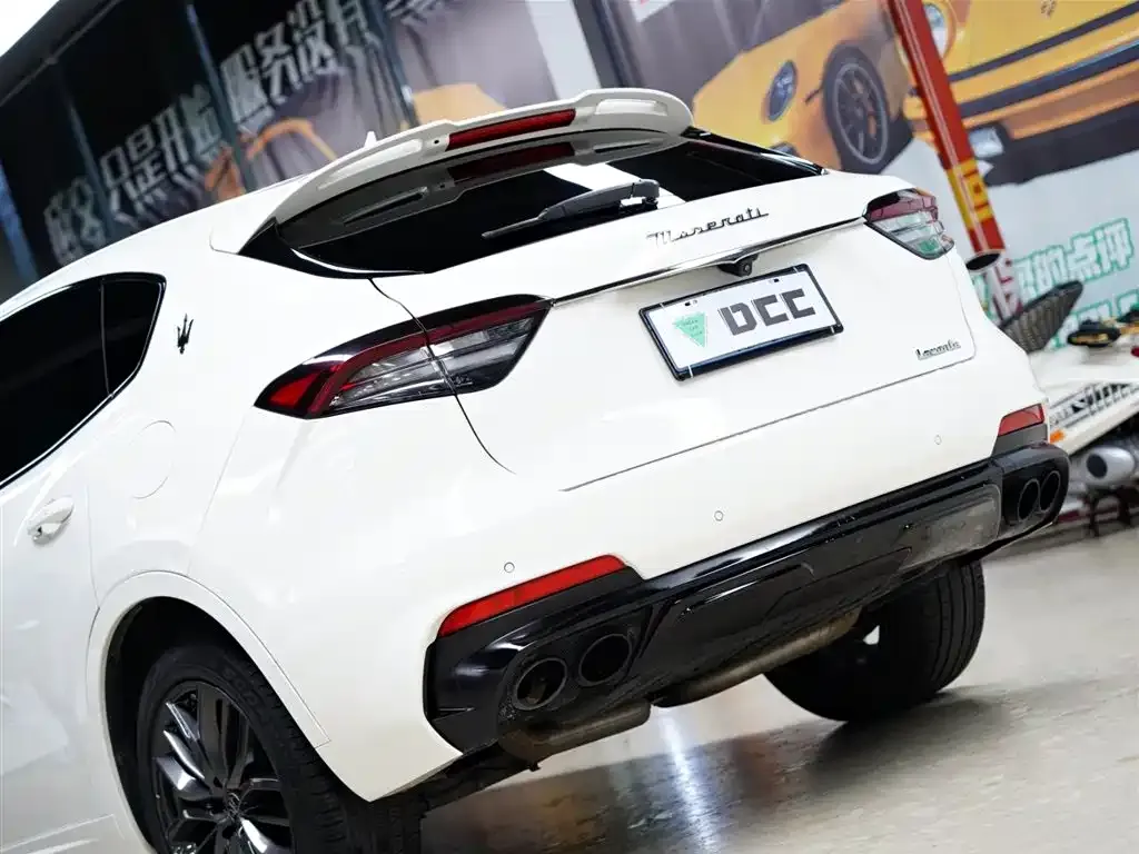 Maserati Levante — фото 9