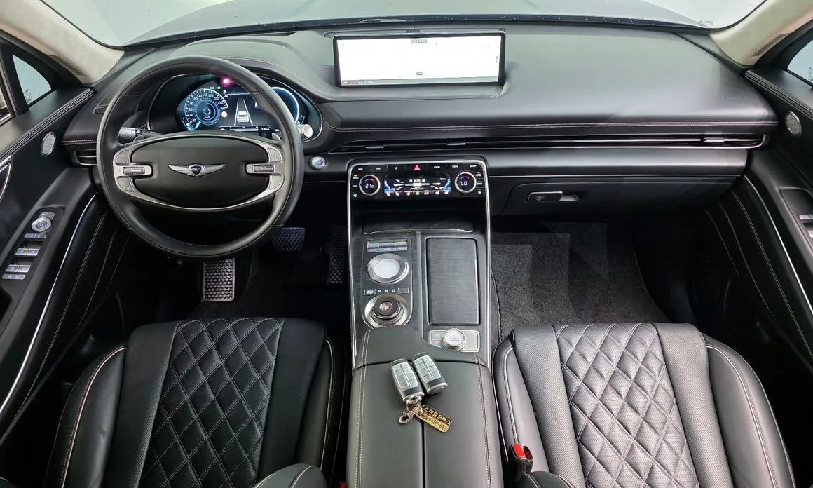 Genesis GV80 — фото 10