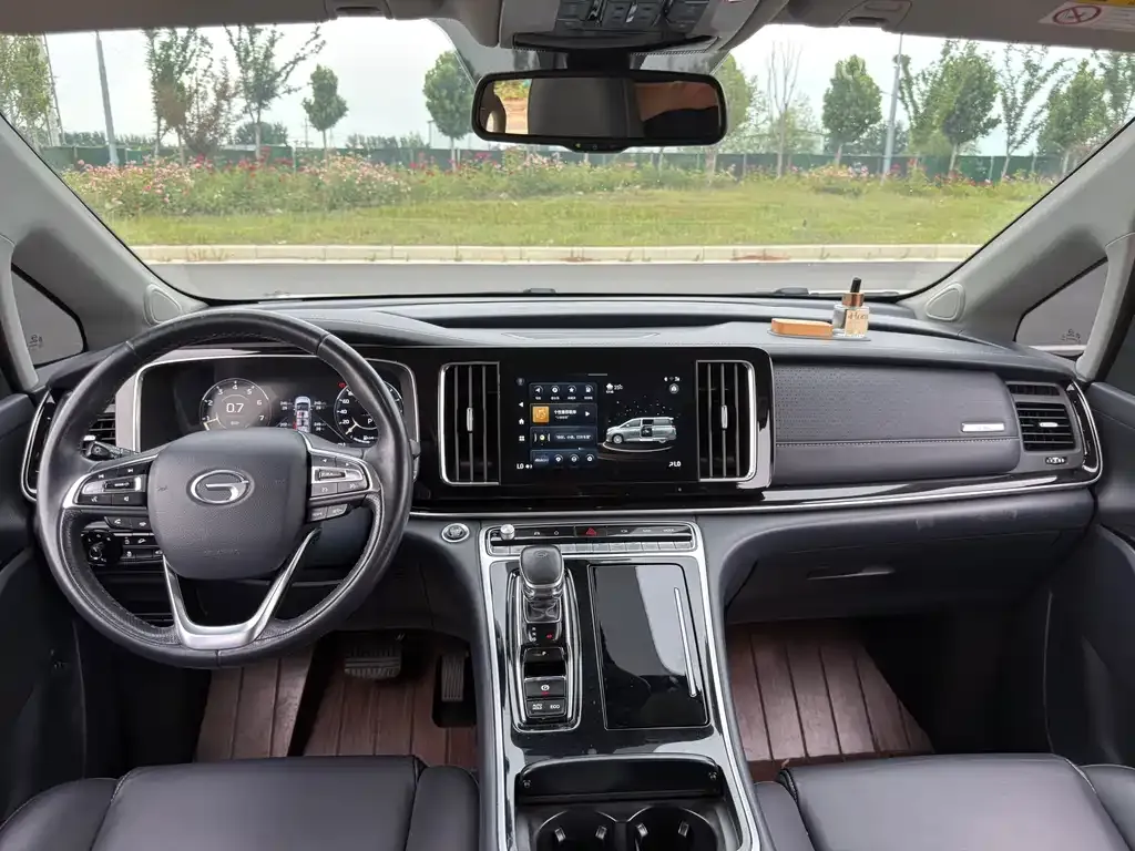 GAC Motor Trumpchi M8 — фото 6