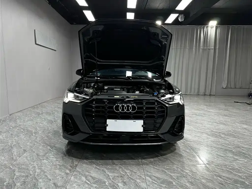 Audi Q3 — фото 2