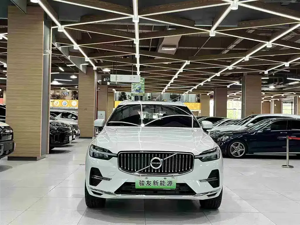Volvo XC60 PHEV 2025 из CN, фото 9
