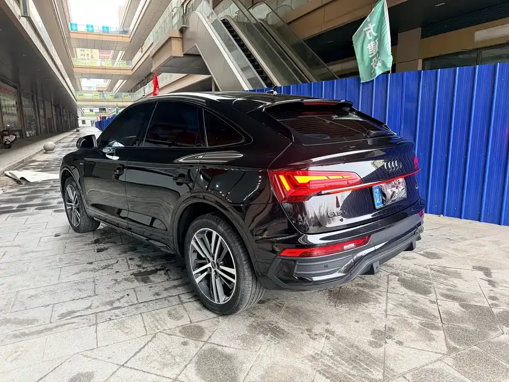 Audi Q5L Sportback 2023 из CN, фото 8