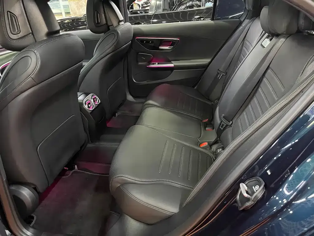 Mercedes-Benz C-Class 2024 из CN, фото 2