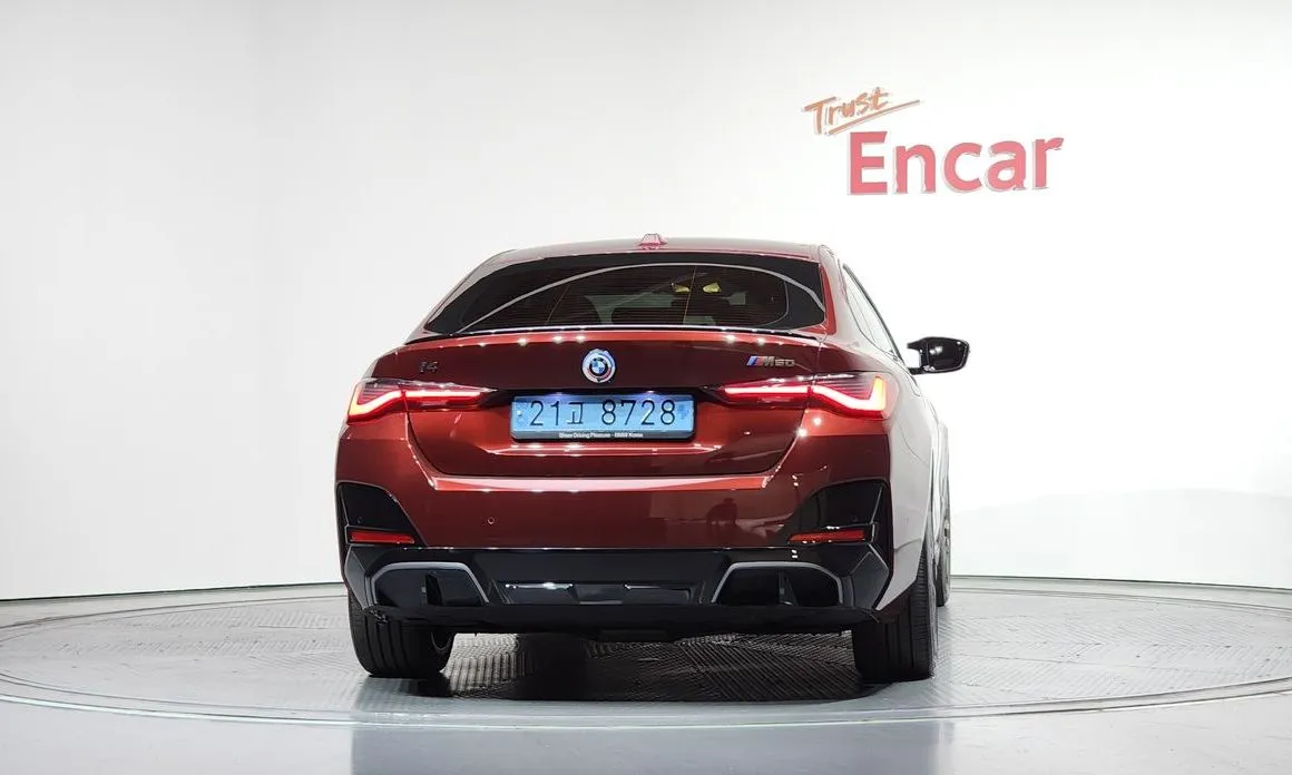 BMW i4 2023 из KR, фото 2
