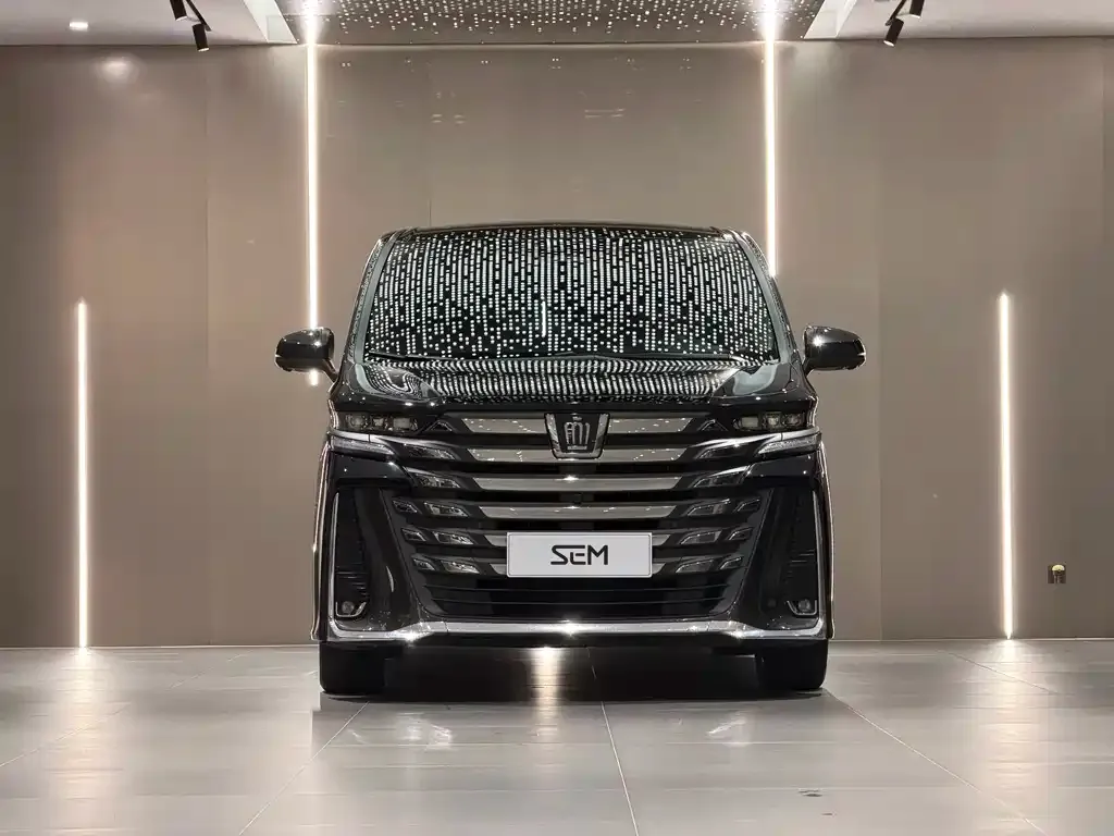 Toyota Vellfire — фото 3