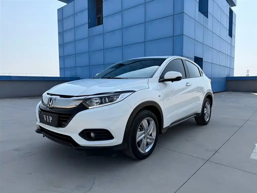 Honda Vezel — фото 1