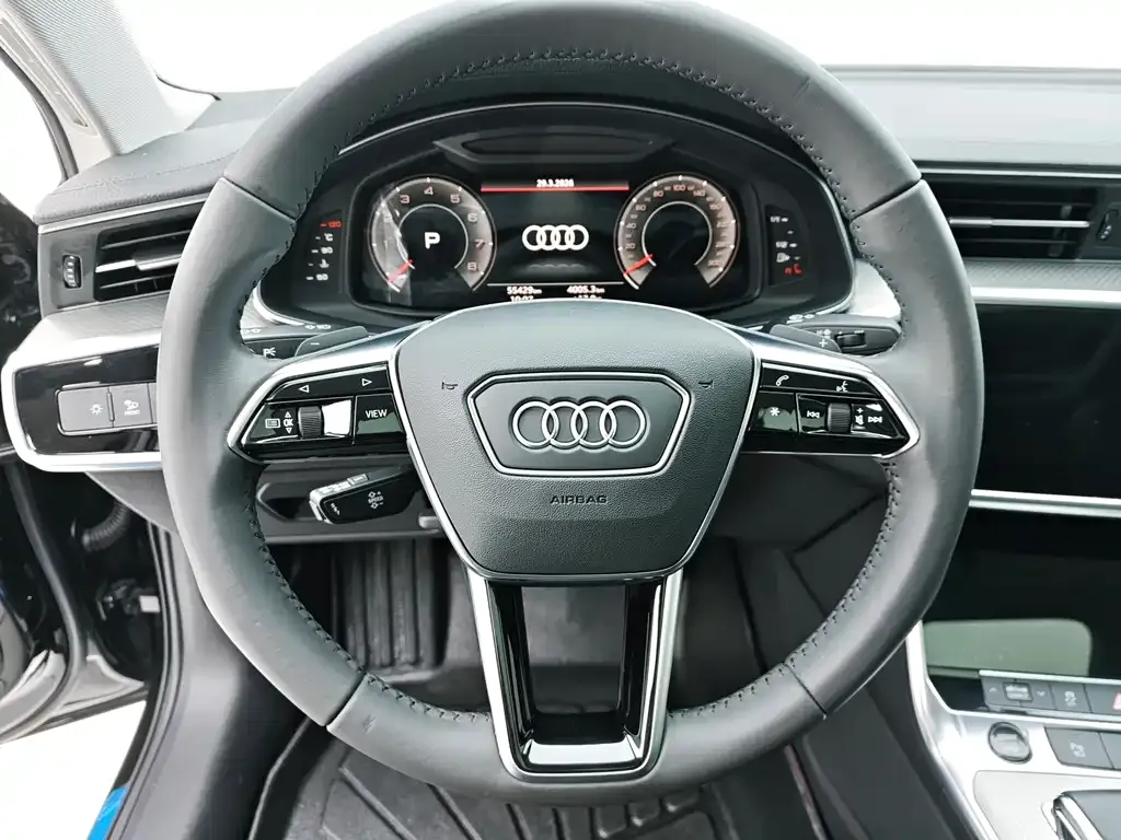 Audi A6L — фото 4