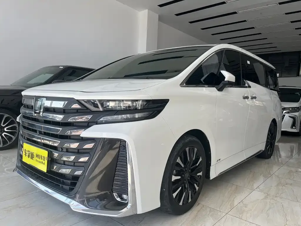 Toyota Vellfire 2024 из CN, фото 2