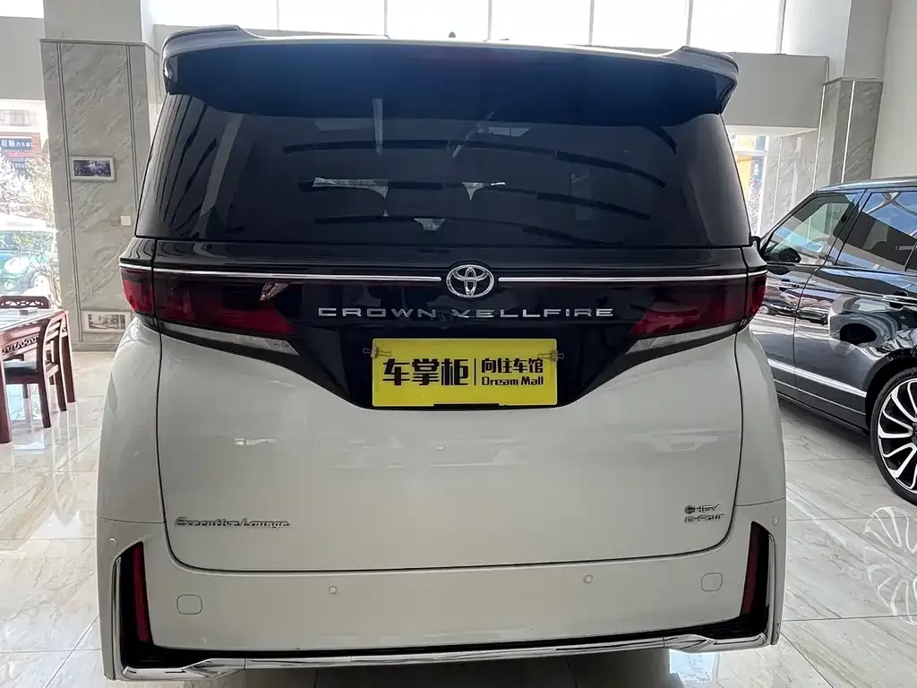 Toyota Vellfire 2024 из CN, фото 4