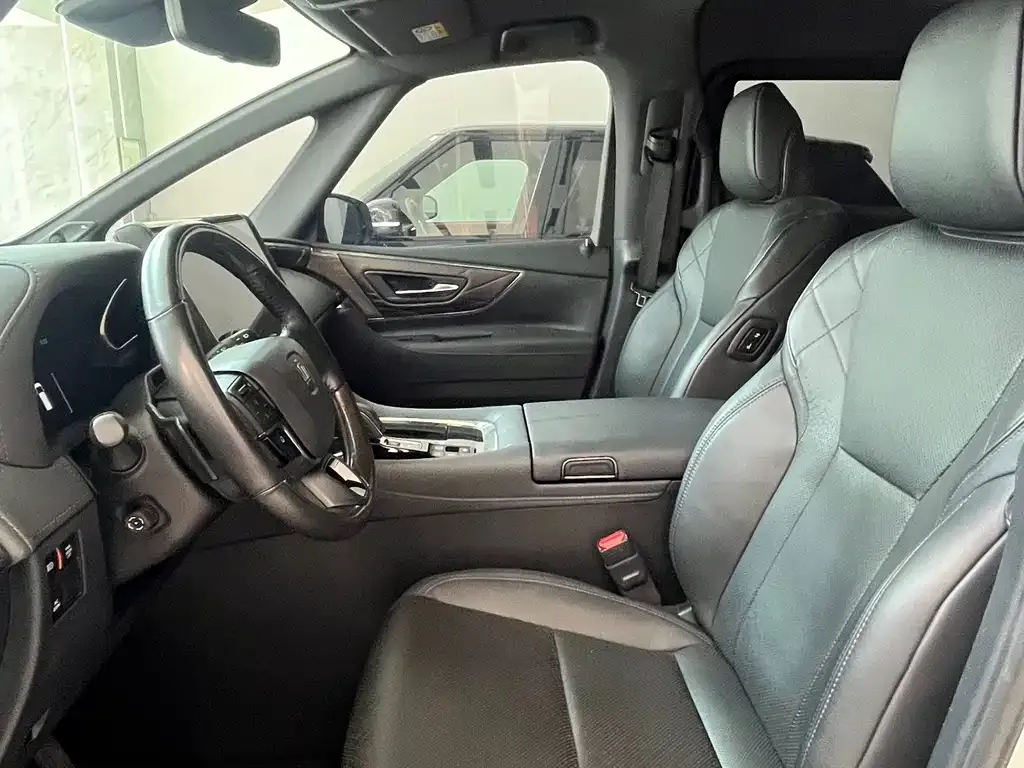 Toyota Vellfire 2024 из CN, фото 5