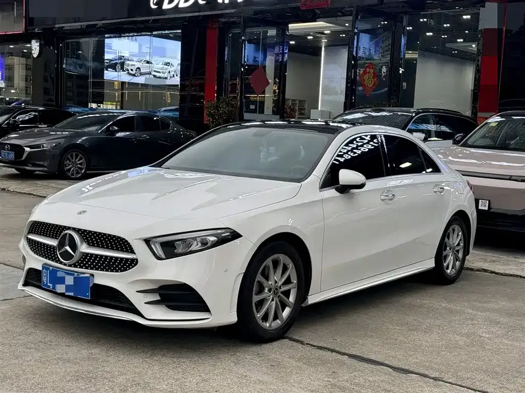 Mercedes-Benz A-Class — фото 1