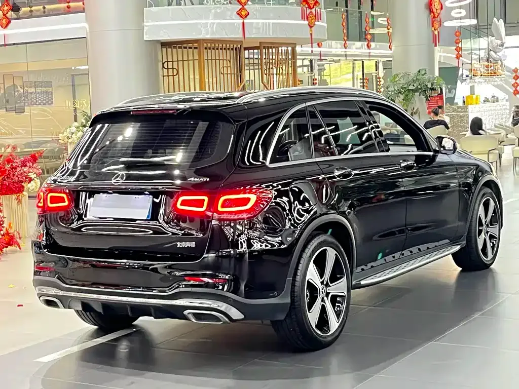 Mercedes-Benz GLC — фото 9