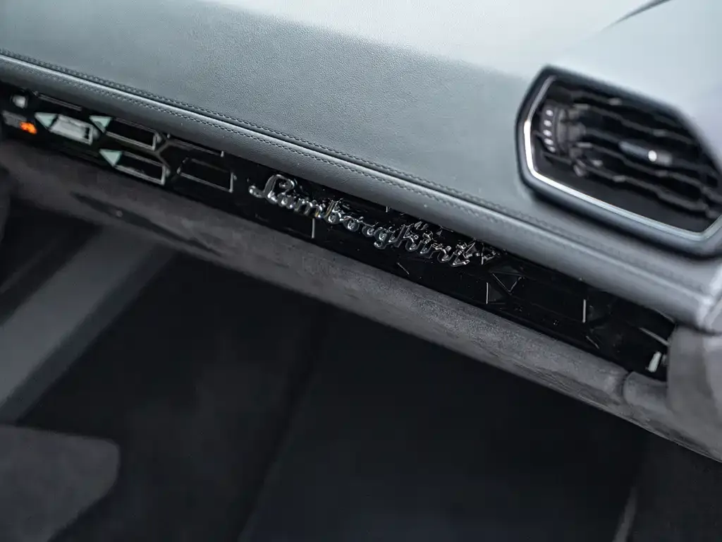 Lamborghini Huracan — фото 6