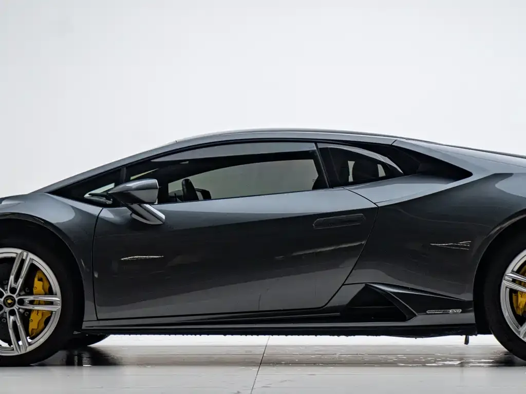 Lamborghini Huracan — фото 9