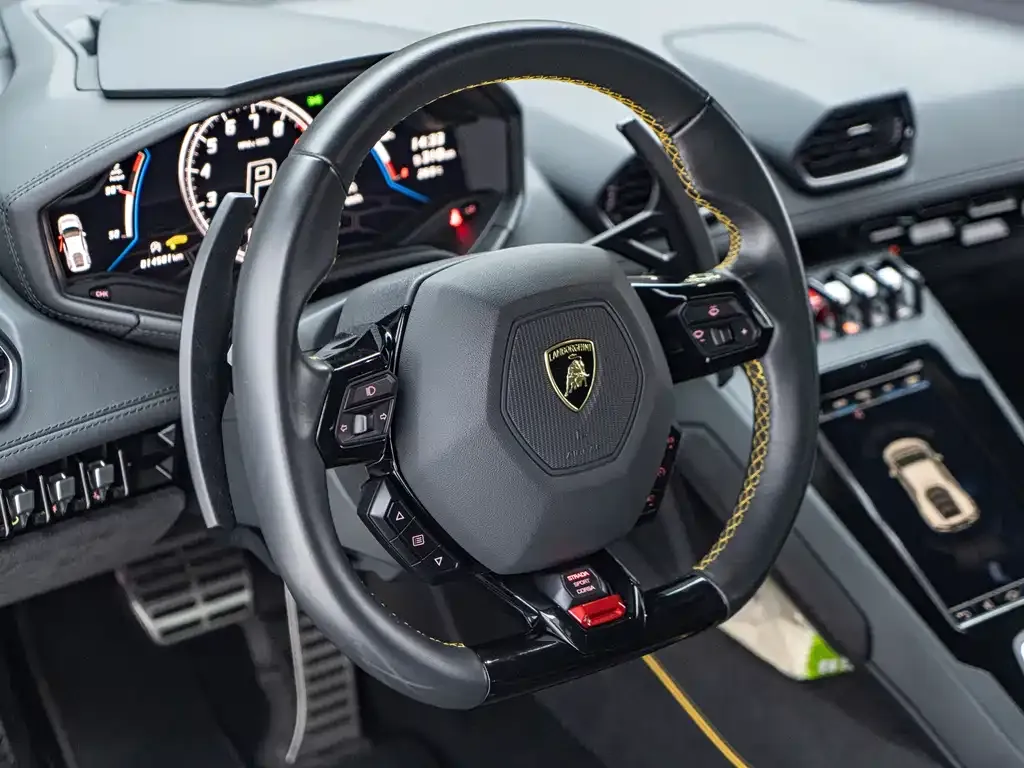 Lamborghini Huracan — фото 7