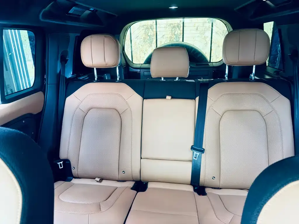 Land Rover Defender — фото 2