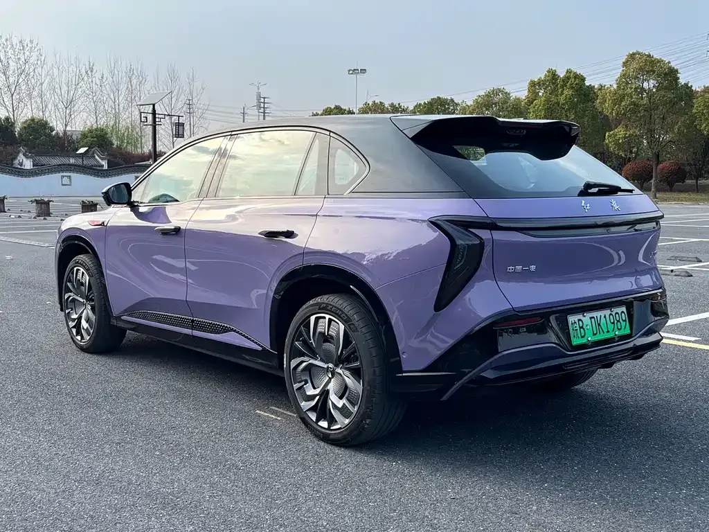 Hongqi Tiangong 08 2025 из CN, фото 6